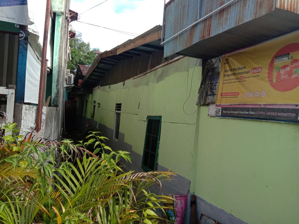 RUMAH PINGGIR JALAN , STRATEGIS, DI PRAPATAN, KOTA BALIKPAPAN - 12