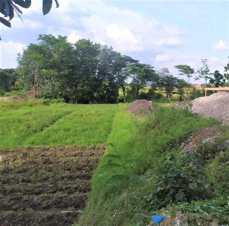 Dijual Tanah 697m² Strategis Karanganyar - 4