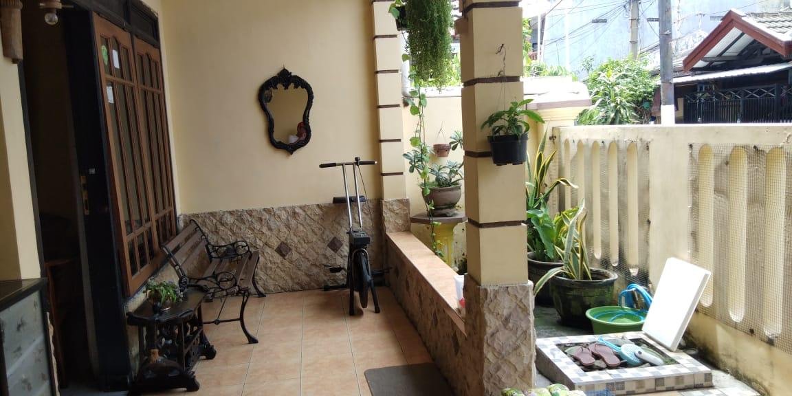 Rumah Tipe 36 di Perumahan Semolowaru Indah I Surabaya - 21