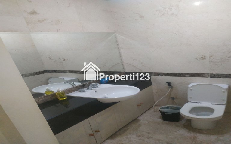 Apartemen Pantai Mutiara Tower Suite – Sea View - 5