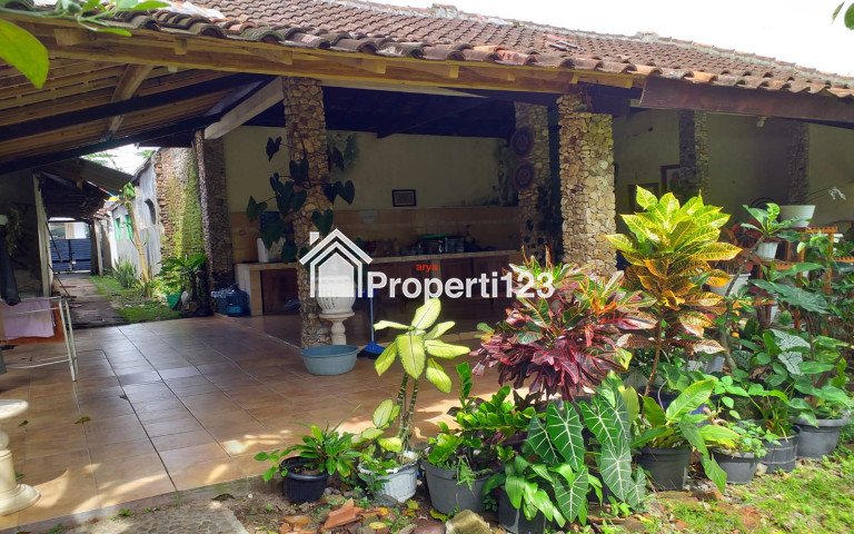 Dijual Rumah 400m dari Pantai Cimaja Di Jalan Nasional - 4