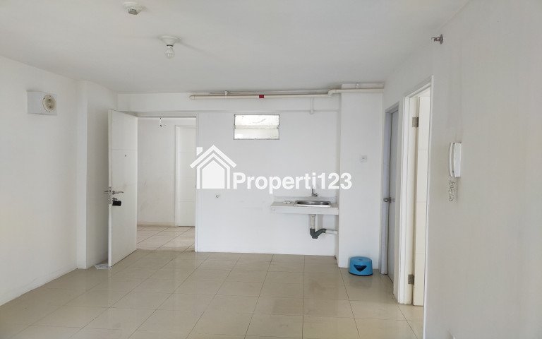 Disewakan Apartemen Bassura 3BR Tw F lt 10 AK UnFurnished, Cipinang, JakTim - 3