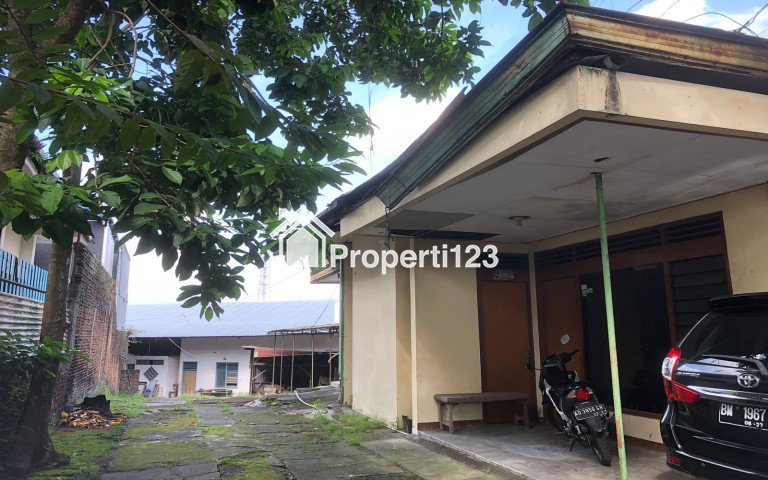 Jual Tanah dan Bangunan Pucang Sawit dekat UNS - 2
