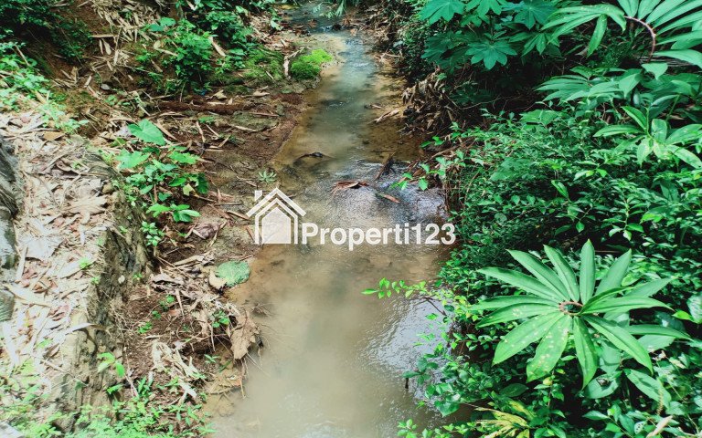 Tanah SHM 1800m² 250 Juta Mojogedang Karanganyar - 2