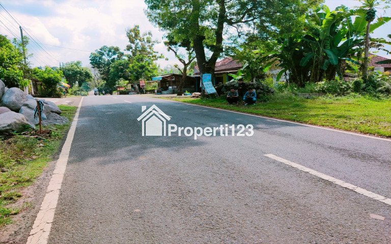Tanah Strategis Jalan Raya Mojogedang Karanganyar - 2