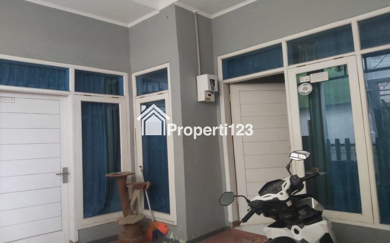 Jual Rumah Cicadas Katamso Lokasi Strategis - 1