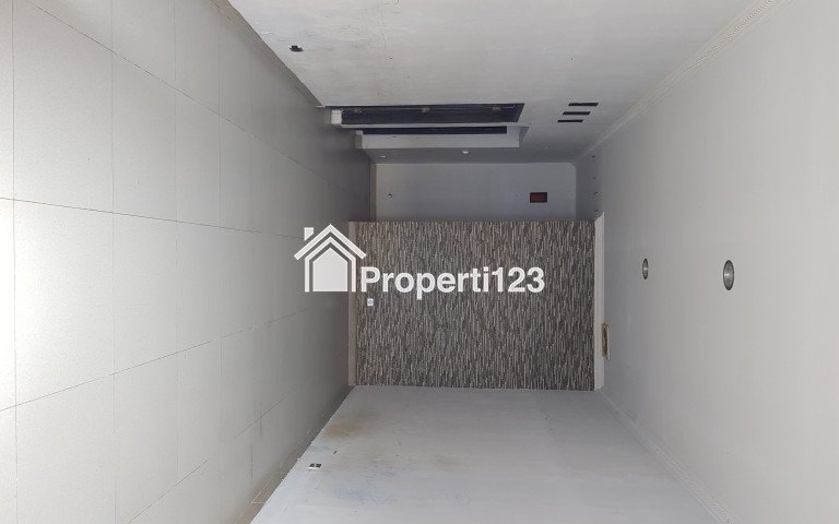 DIJUAL RUMAH DI PERUMAHAN TAMAN BUARAN INDAH 4, PENGGILINGAN, JAKARTA TIMUR - 3