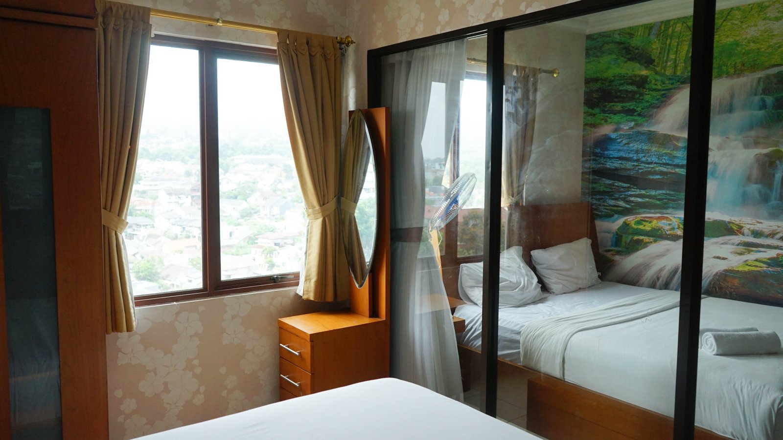 Comfort and Spacious Apartment with Mountain View - 20