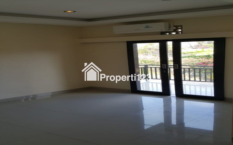 Rumah 2 lantai minimalis modern dekat pantai pandawa - 2