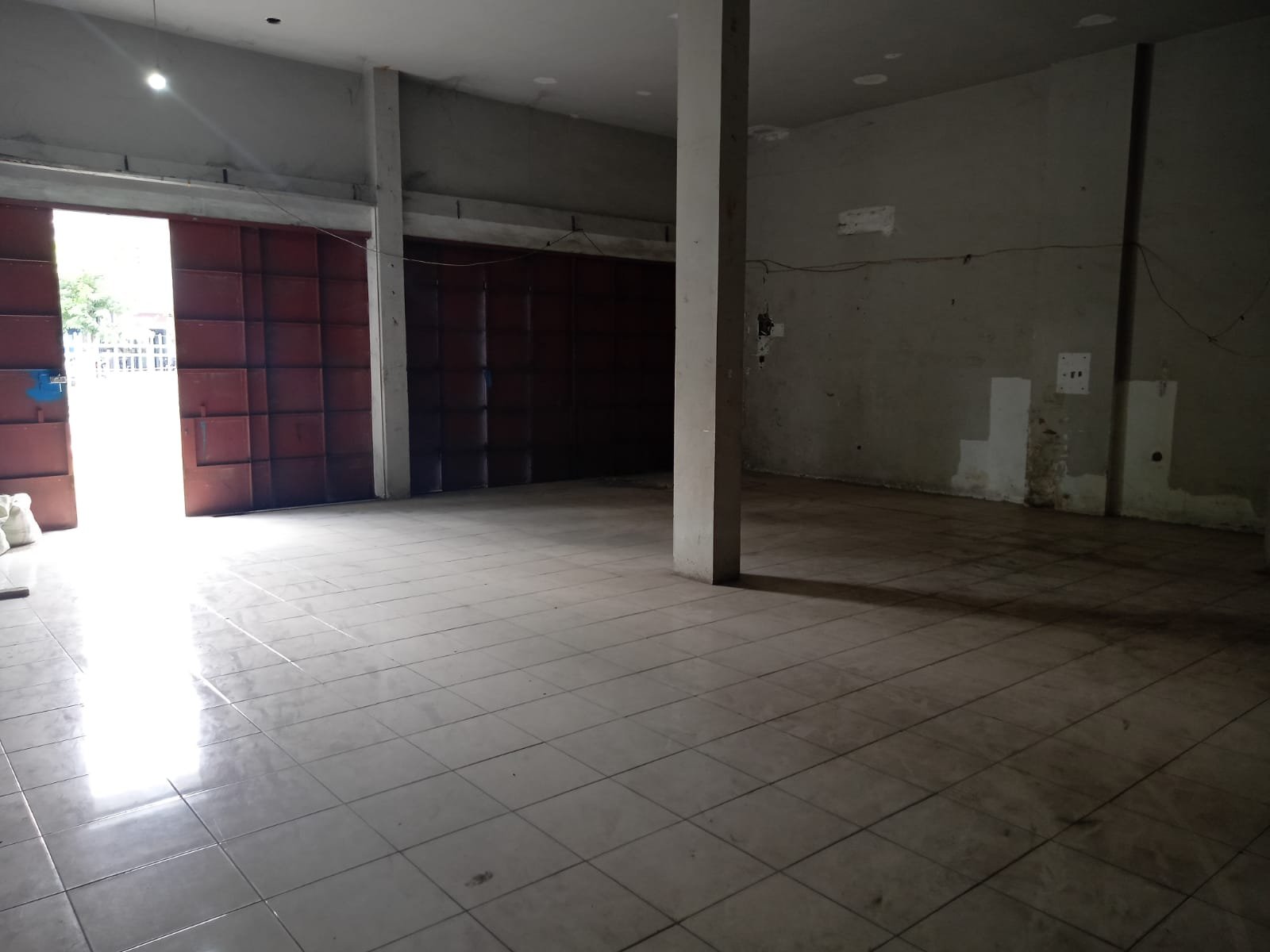 JUAL CEPAT GUDANG NOL JALAN LOKASI JL. GATOT SUBROTO MEDAN - 8