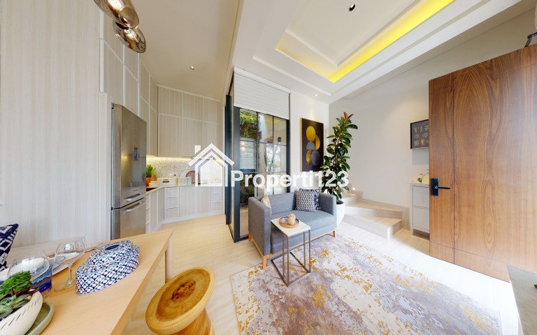 Rumah Mewah Ada Clubhouse Akses Jalan Raya di Cijantung - 3