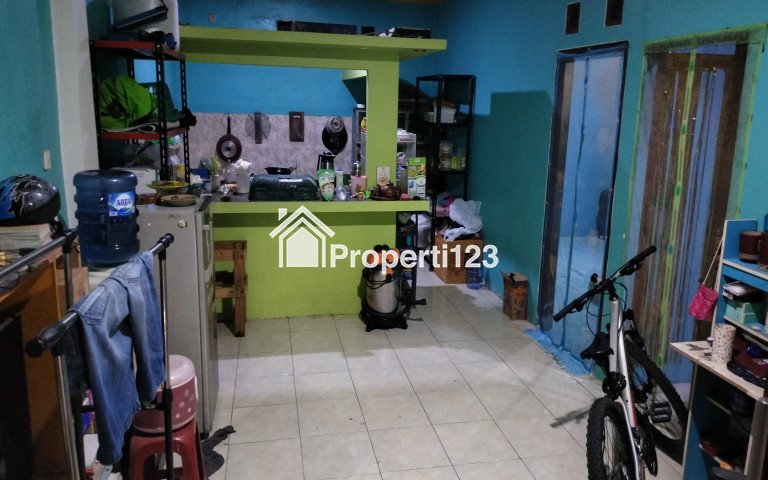 JUAL RUMAH PLUS USAHA SEDANG BERJALAN Konveksi dan warung - 4