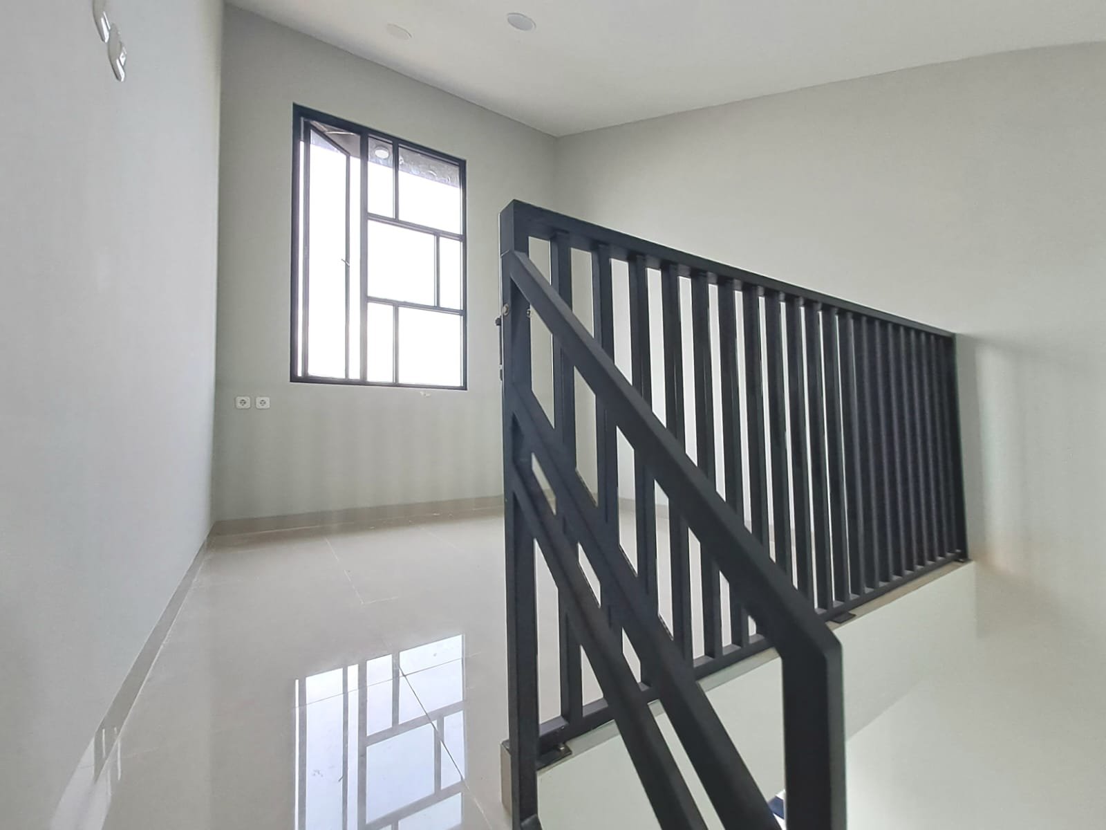 Rumah Minimalis Siap Huni Akses Strategis di Pamulang - 10