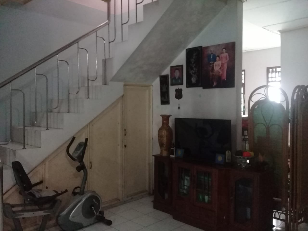 Dijual Rumah Lokasi Strategis di Laweyan, Solo - 21