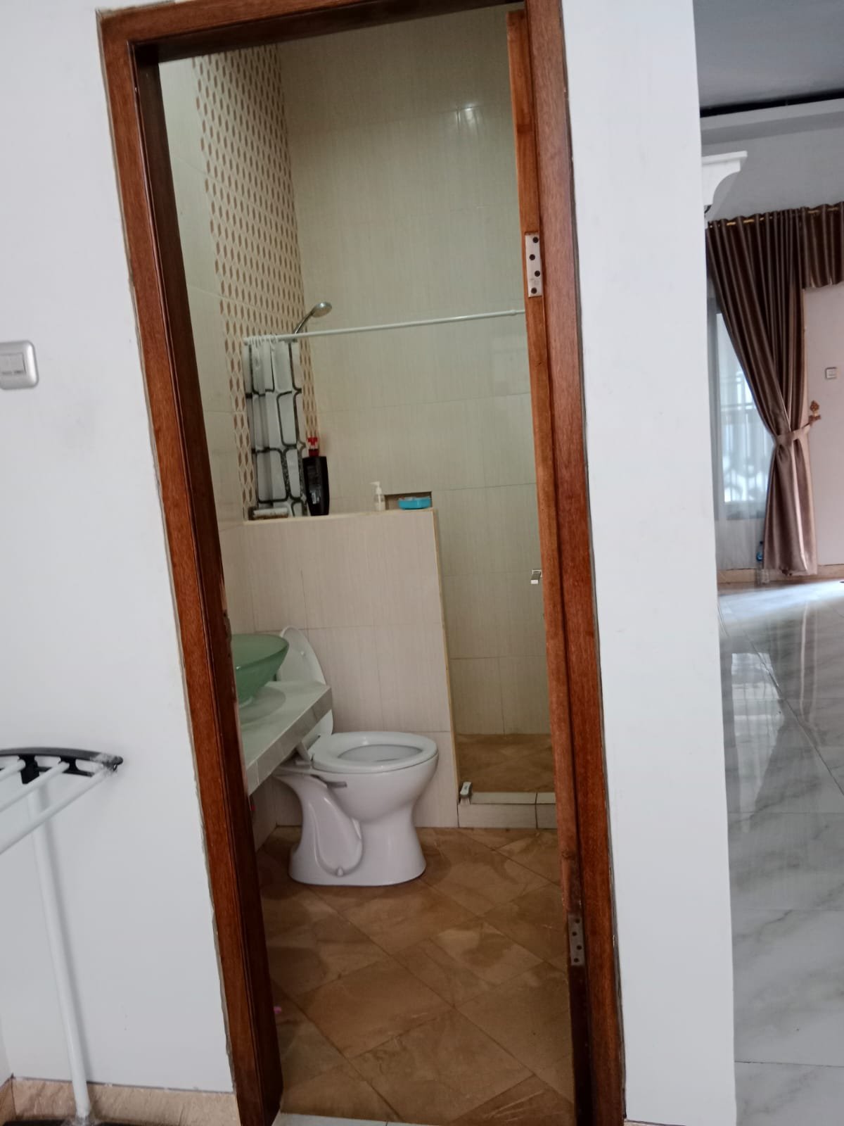 Disewakan Rumah  Permata Puri Ngalian  Semarang - 3