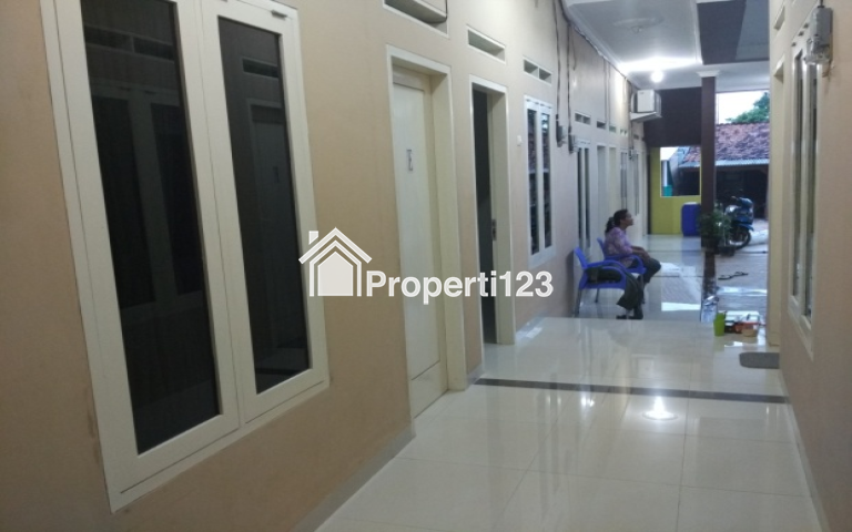 KOST PONDOK ELDE DI LINGKUNGAN PLAZA CIBUBUR DEKAT JL. TRANSYOGI (ALTERNATIF CIBUBUR - CILENGSI) - 5