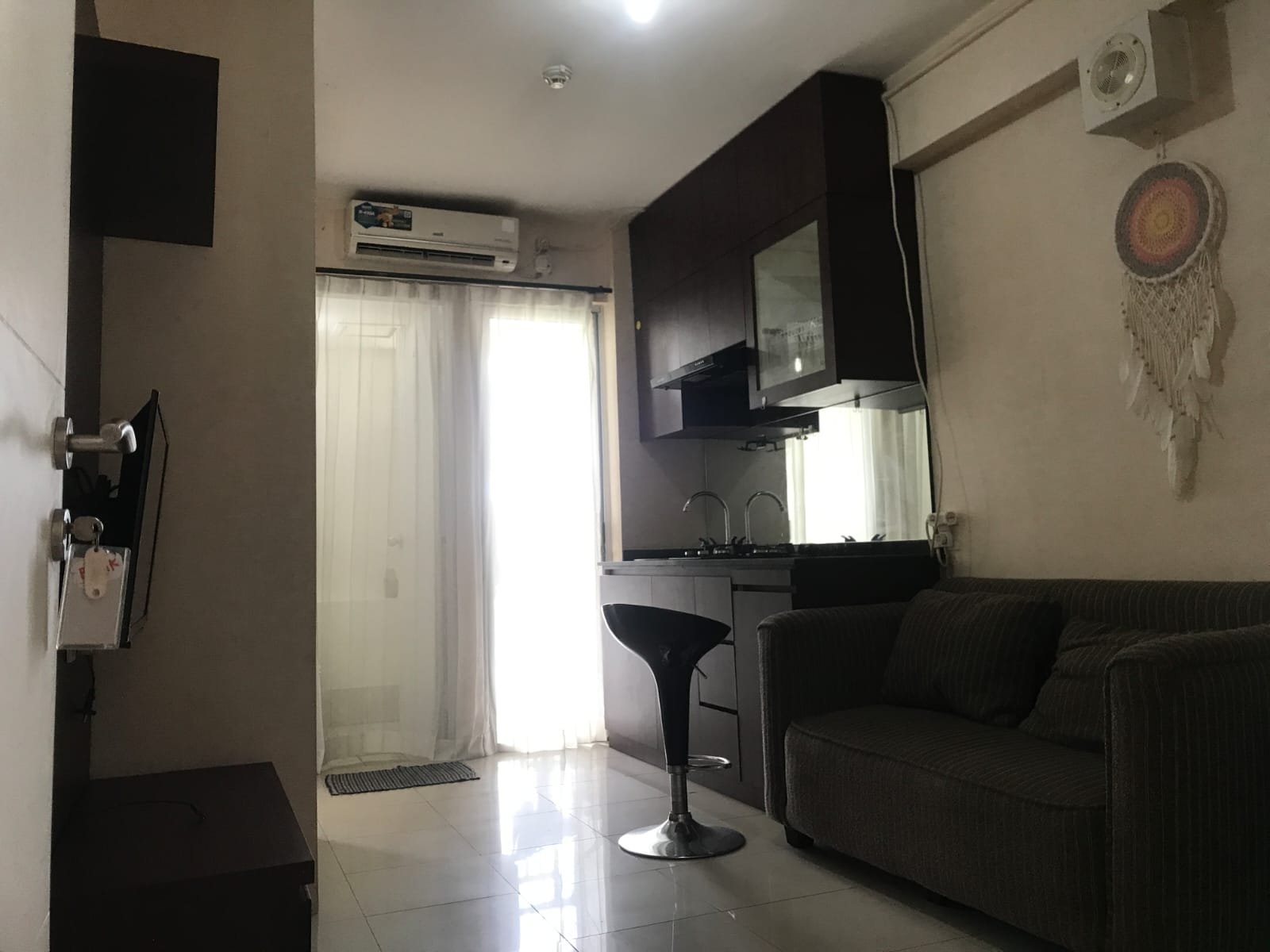 Di sewakan Apartemen Bassura 2BR Tw E 17 AK Full Furnished, Cipinang, JakTim - 5