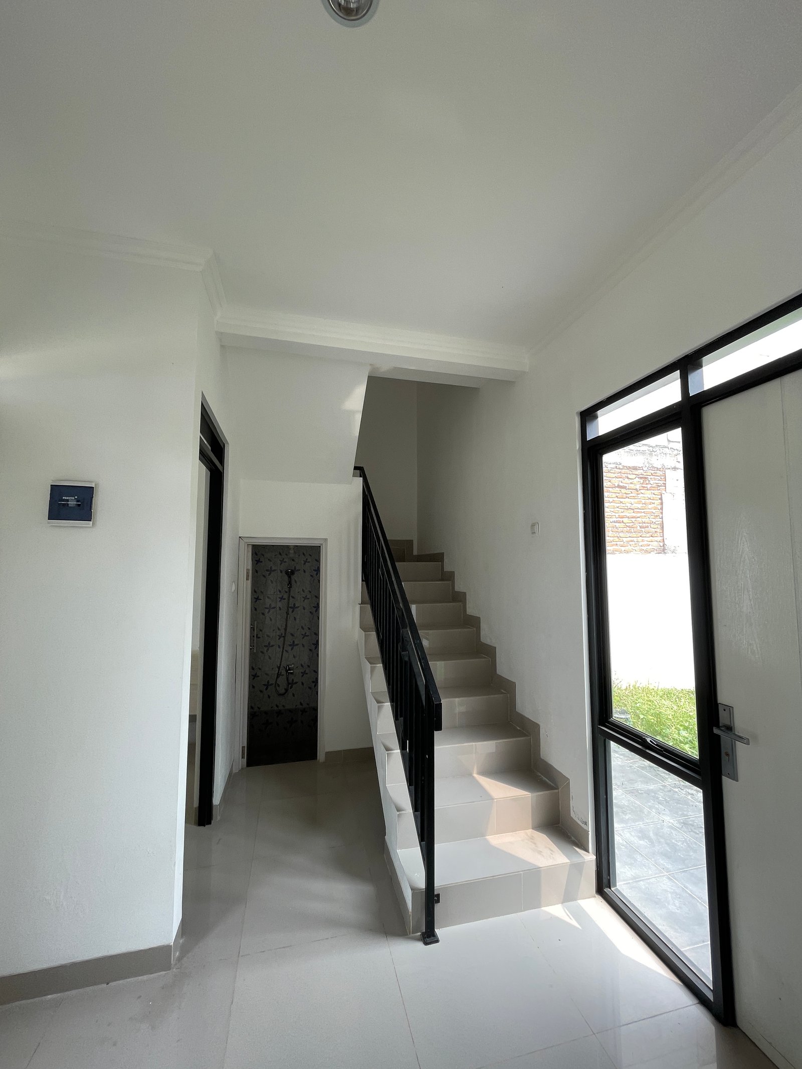 Rumah 2 Lantai Type 52/108 - 4