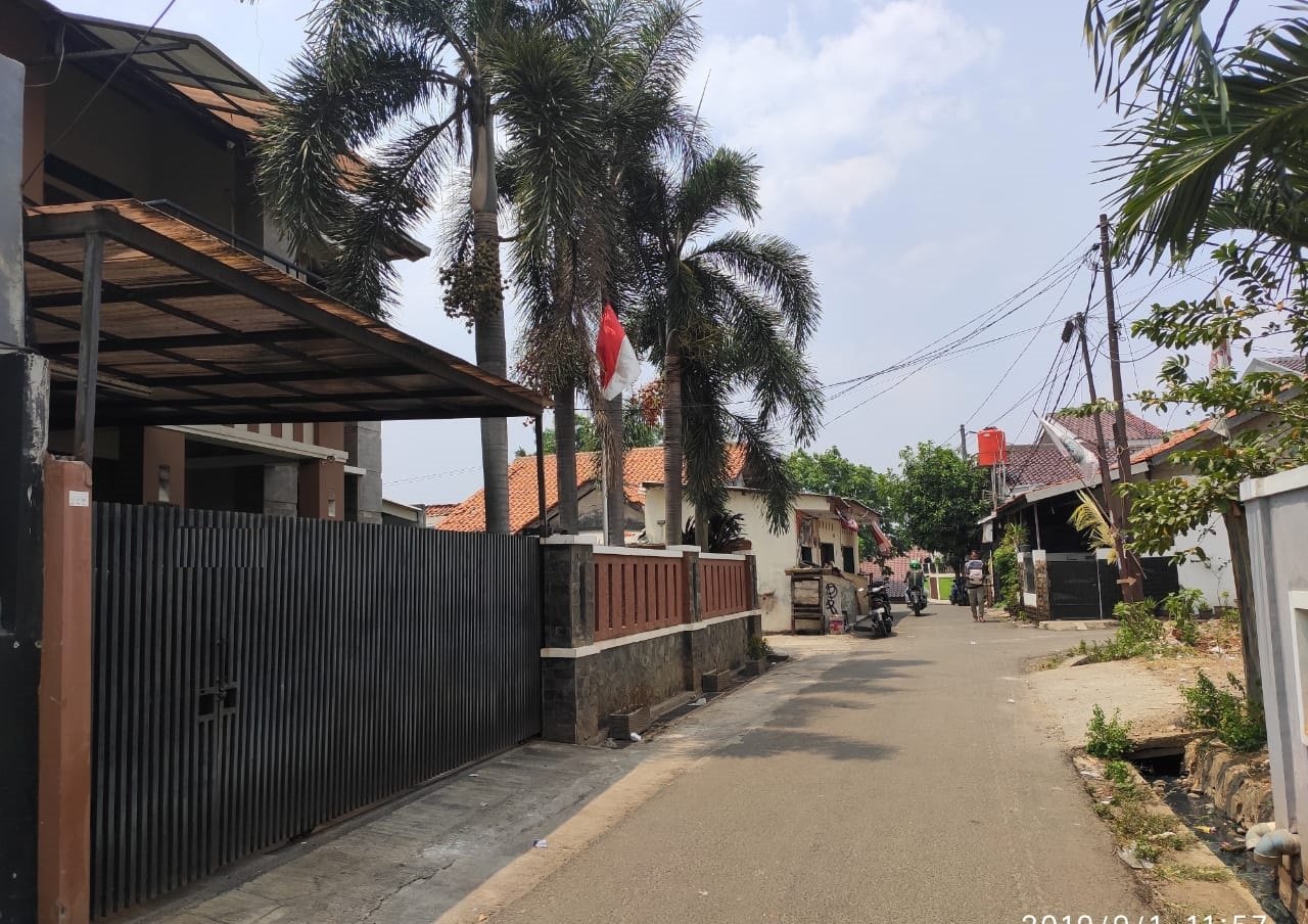 Rumah  murah Terawat di Deplu Kreo Tangerang - 9