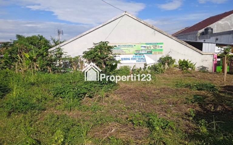 DIJUAL TANAH DI DALAM KOMPLEK PERUMAHAN DI TASIKMALAYA - 1