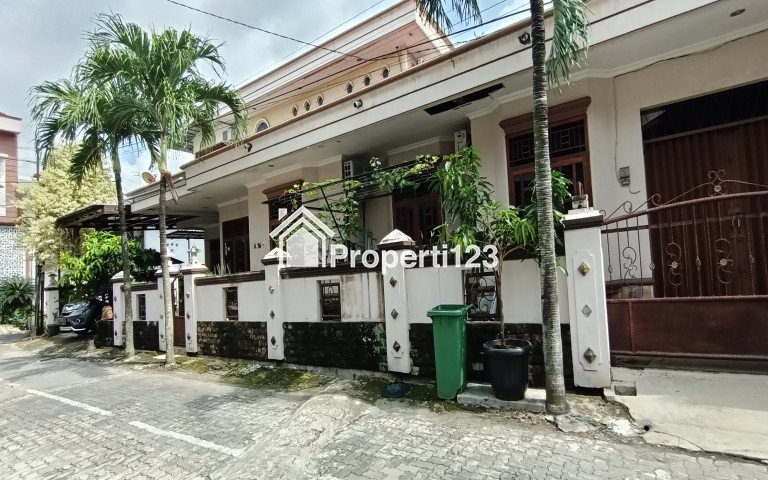 JUAL RUMAH / HOMESTAY AREA SEMARANG - 1