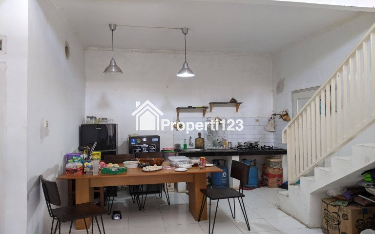 Rumah 2 tingkat dekat dengan Tol CIjago - 3