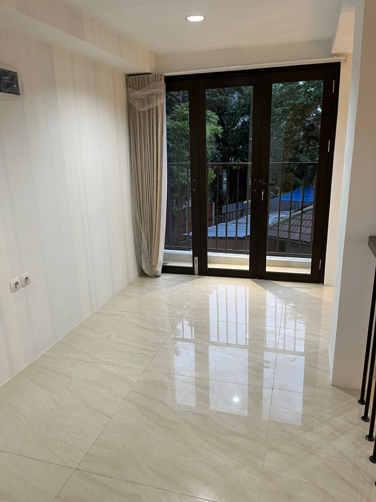 Townhouse di duren tiga pancoran kalibata jakarta selatan - 10