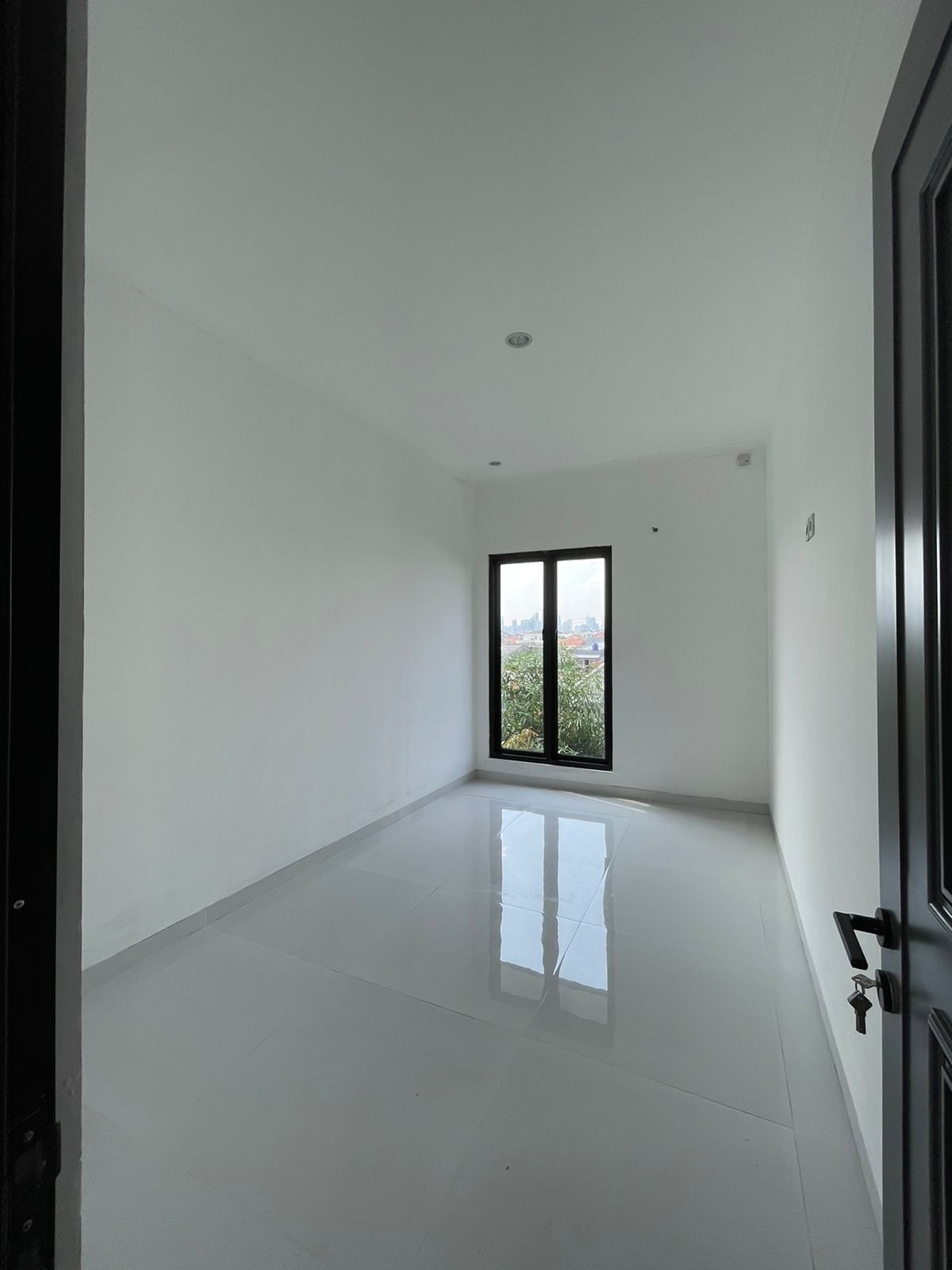 Rumah 3 lantai murah di kalibata selatan - 12