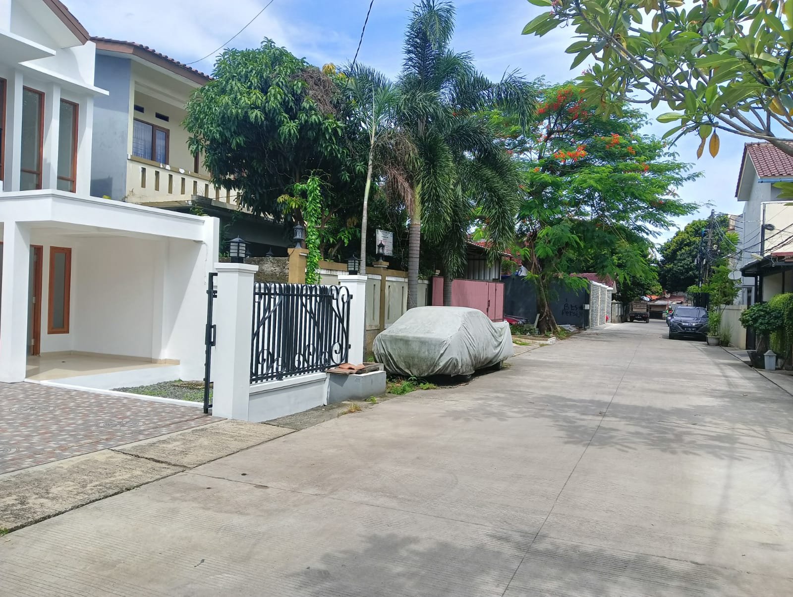 Rumah 2 lantai harga murah di jagakarsa - 18