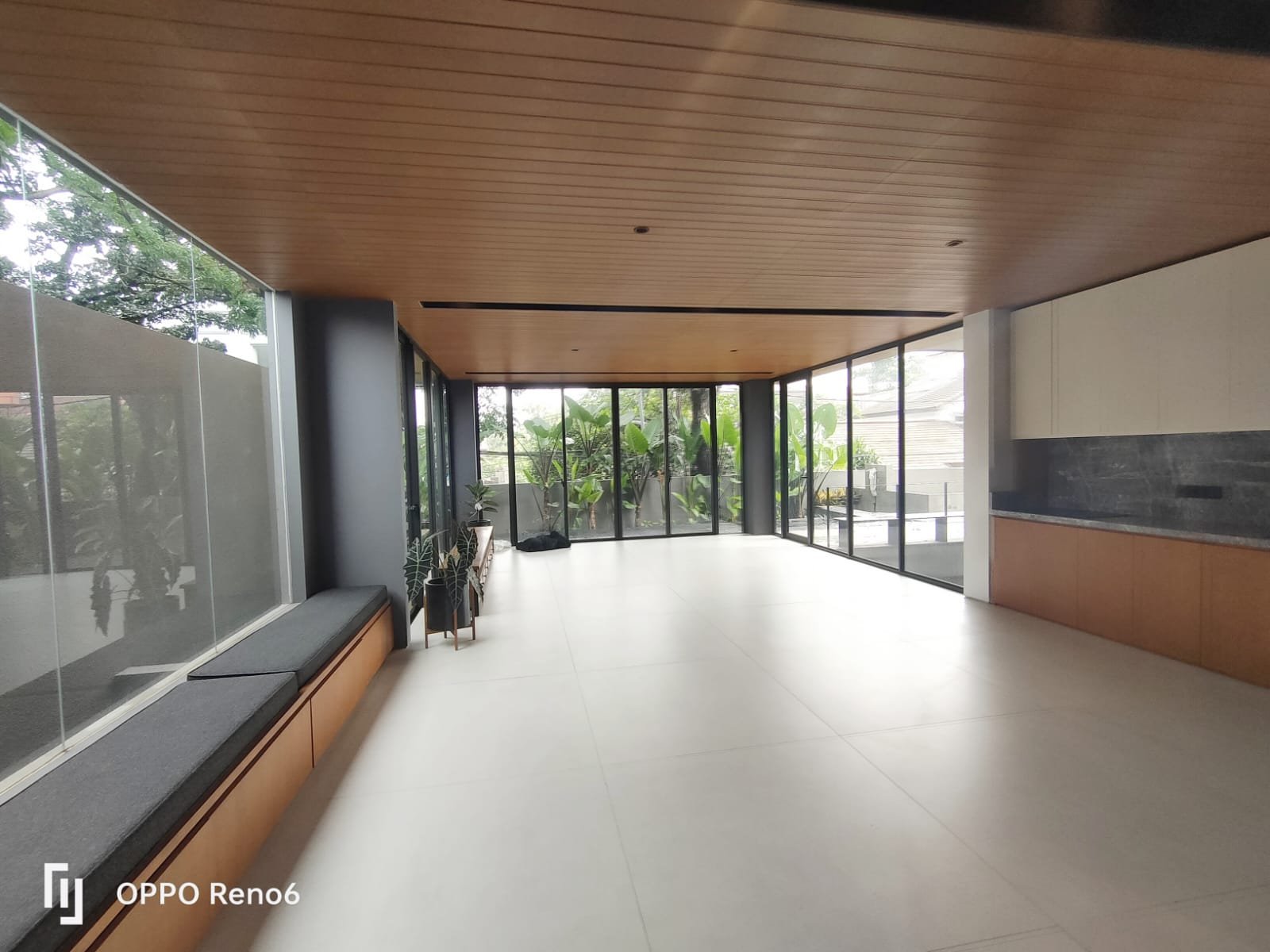 Rumah mewah di kemang selatan - 26