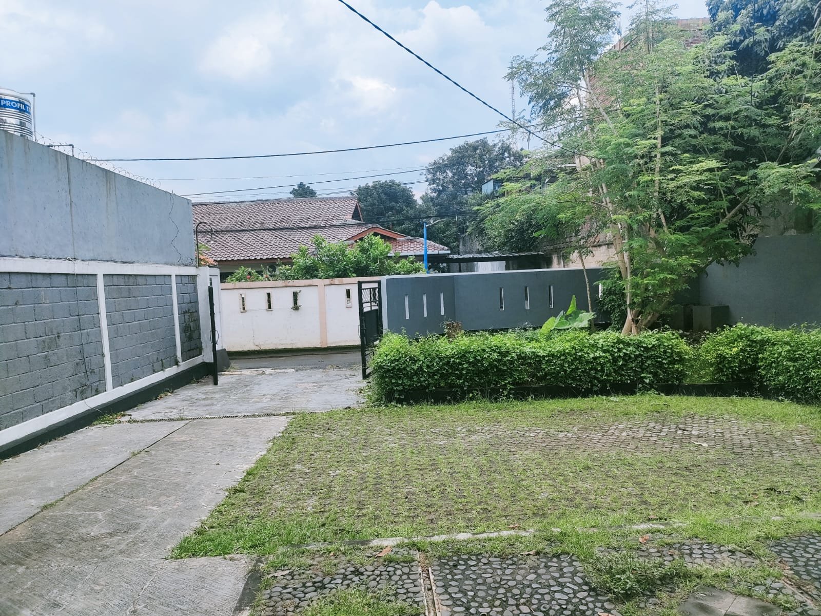 Rumah murah di jagakarsa akses jalan lebar - 18