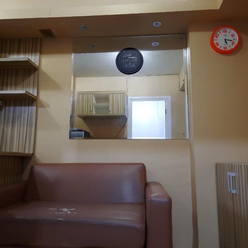 Apartemen the green pramuka city 2kmr furnish bagus - 18