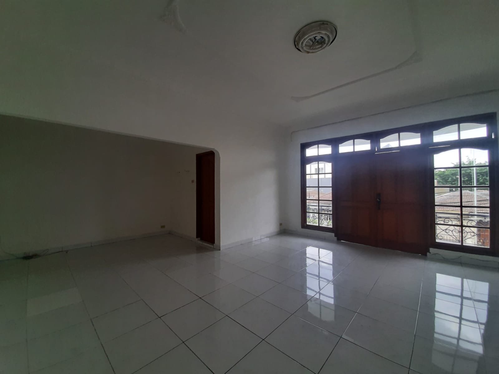 Disewakan Rumah lokasi strategis - 8