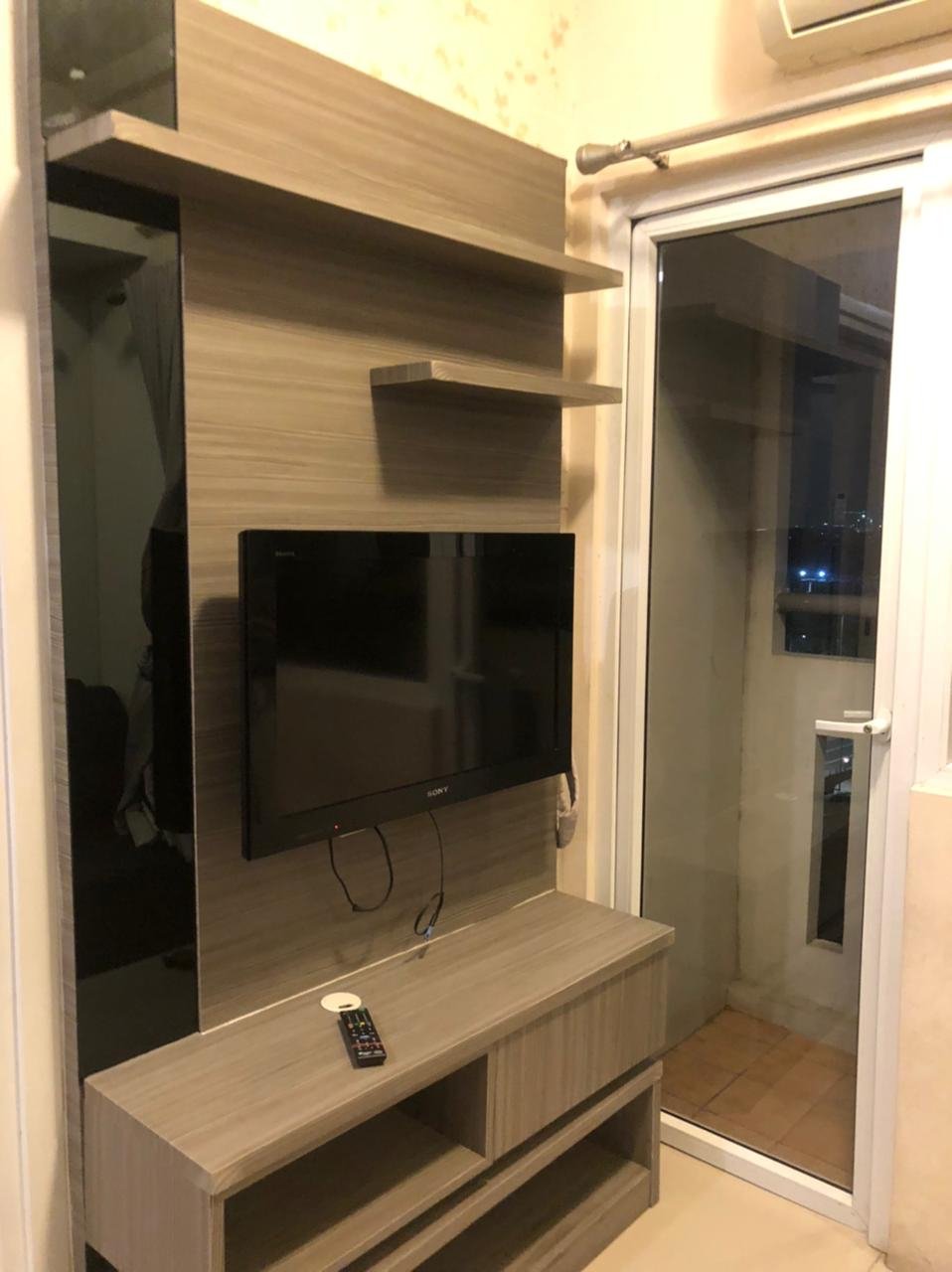 The green pramuka city 2 kamar furnish tower magnolia - 14