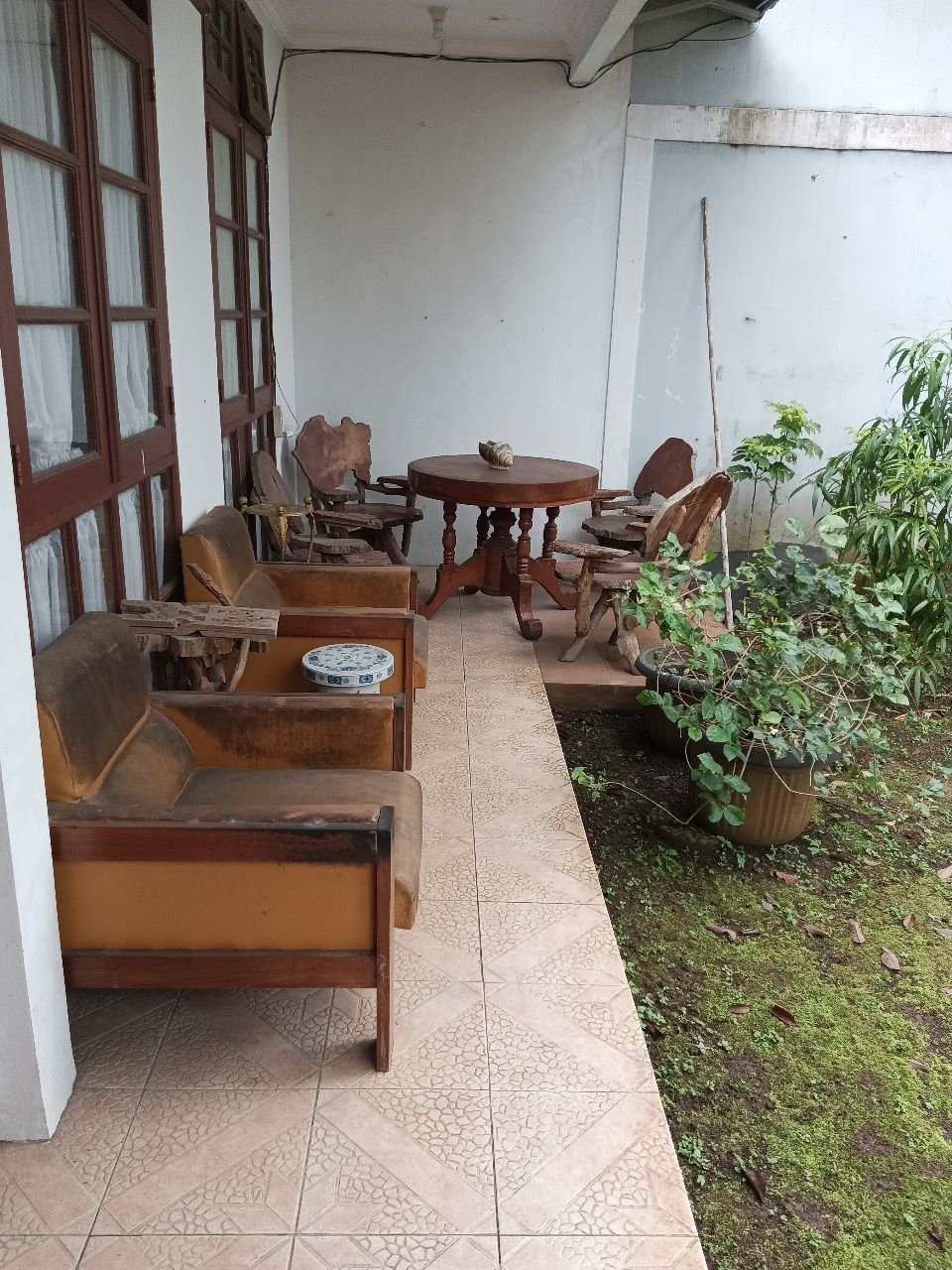 RUMAH DUA LANTAI DILINGKUNGAN ASRI DAN STRATEGIS - 44