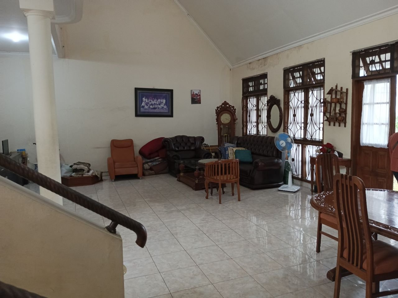 RUMAH DUA LANTAI DILINGKUNGAN ASRI DAN STRATEGIS - 20