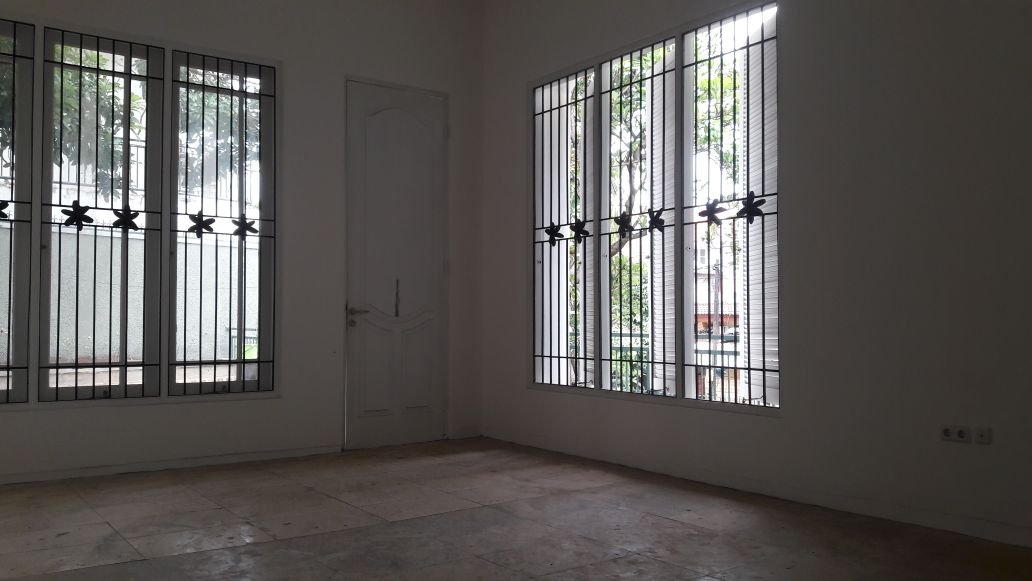 Rumah mewah di Ampera Jakarta Selatan - 7