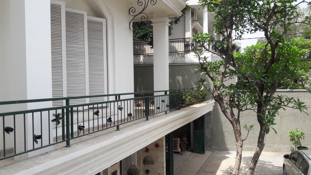 Rumah mewah di Ampera Jakarta Selatan - 2