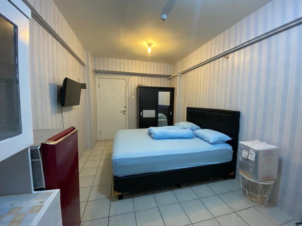 The green pramuka city studio furnish - 4