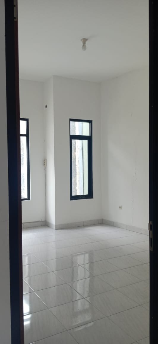 Rumah murah  dalam Cluster di Condet Batu ampar Jakarta Timur - 4