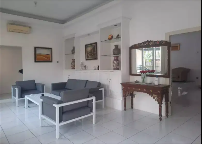 Rumah mewah murah di Ciputat Tangerang Selatan - 7