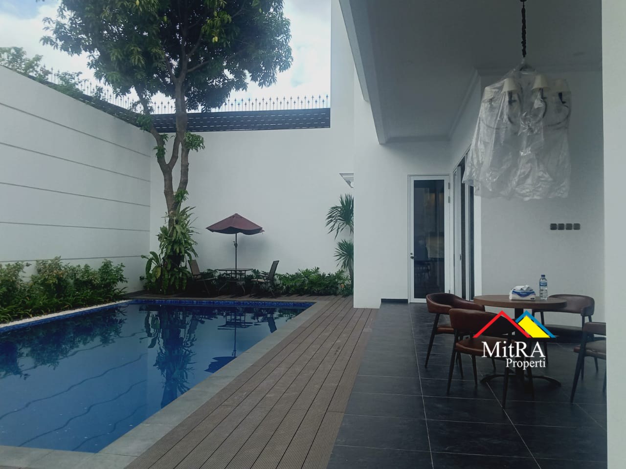 Rumah Super Mewah Classic modern di Pondok Indah Jakarta Selatan - 10