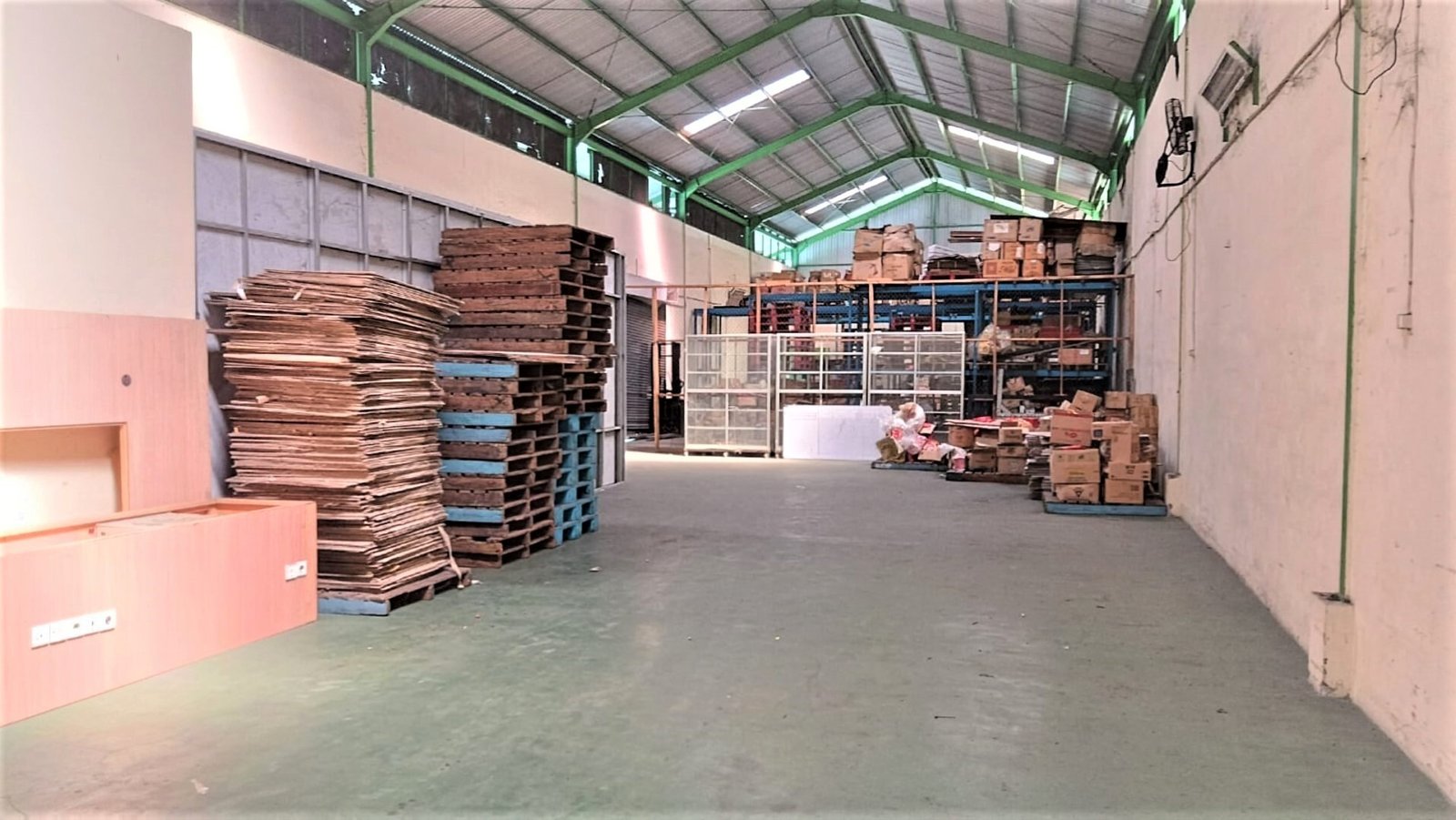 Dijual Gudang Sangat Strategis Siap Usaha Medan Satria Kota Bekasi - 4