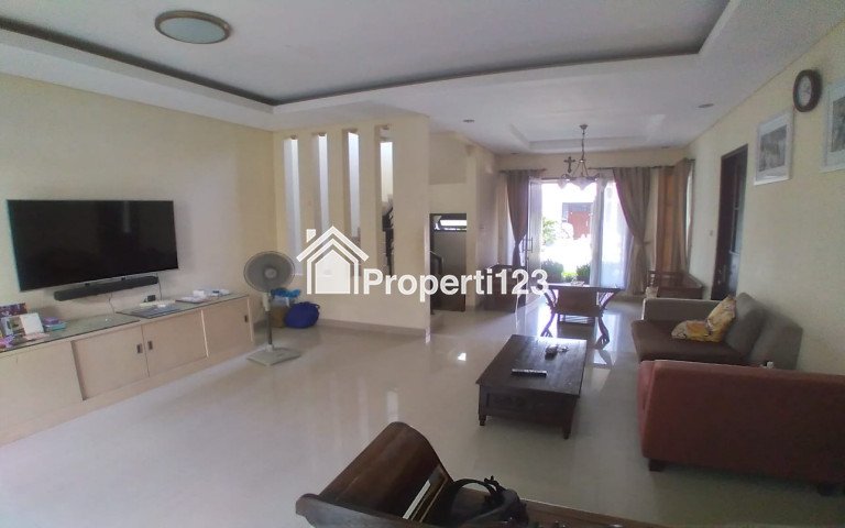 Jual Cepat (Bisa Nego), Rumah Minimalis, Lokasi Strategis Bebas Banjir - 3