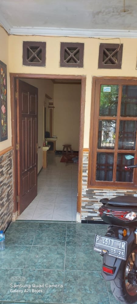 Rumah Strategis Perumahan Pondok Gede Jember Kaliwates - 12