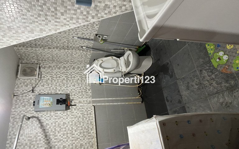 Rumah Cantik Terawat Taman Galaxy Bekasi - 7