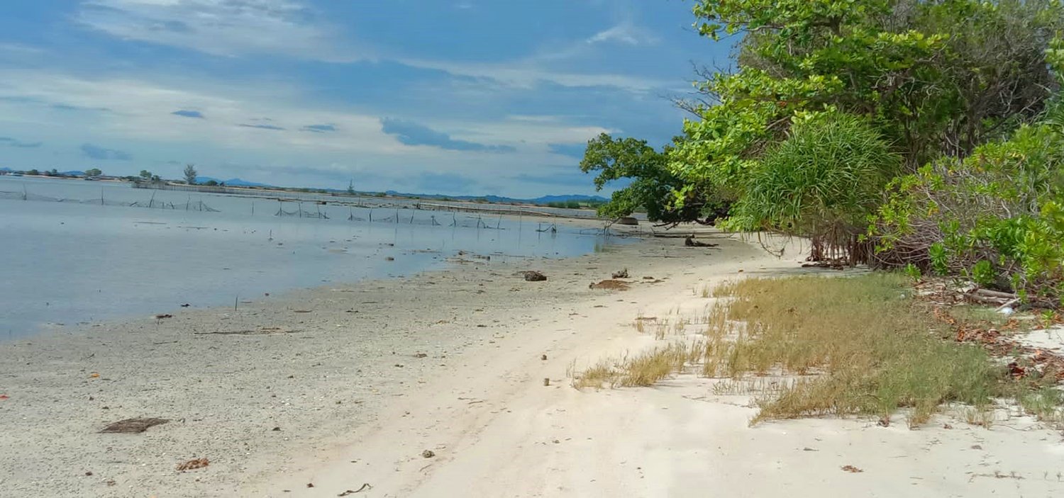 TANAH KOMERSIAL DI BIBIR PANTAI TANJUNG KELUMPANG BELITUNG TIMUR - 23