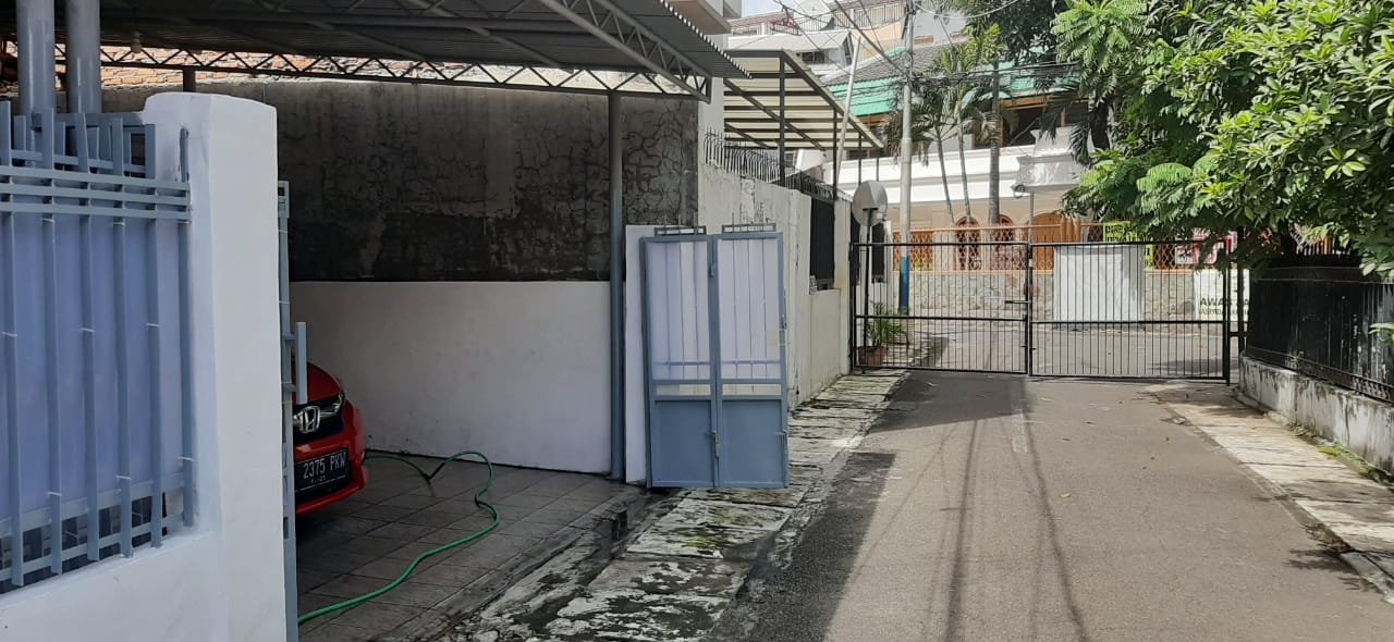 DIJUAL CEPAT Rumah di kawasan STRATEGIS komplek Cempaka Putih Barat,Jakarta pusat - 9