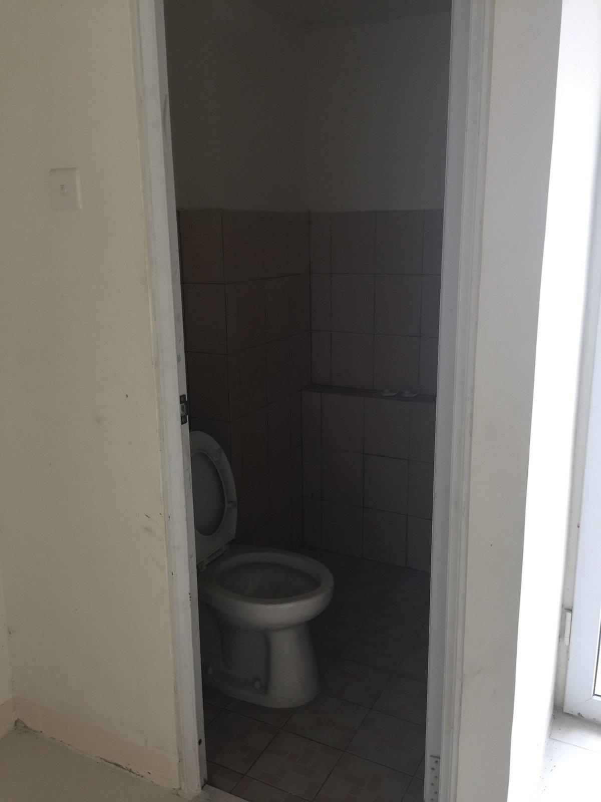 Green Pramuka City studio kosong dijual bagus - 6