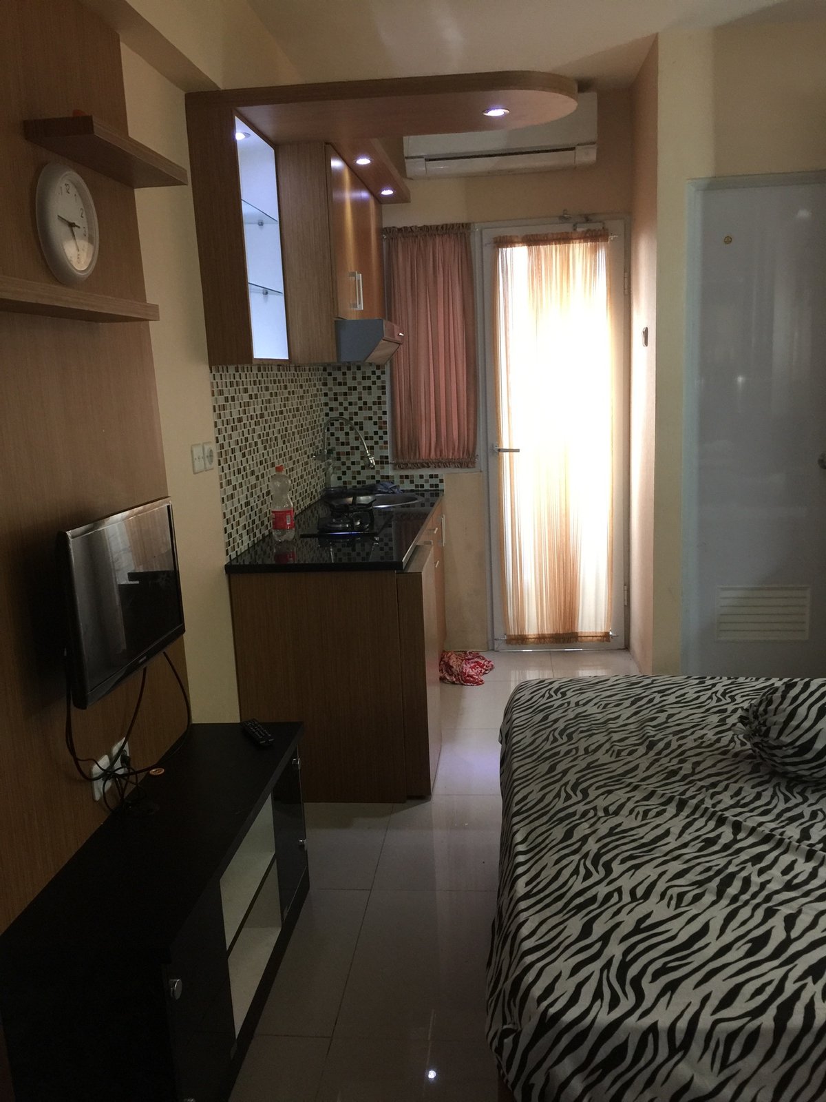 The green pramuka city studio furnish. - 2